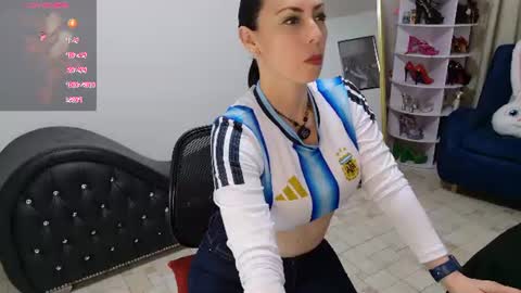 Snapshot of litas_secrets chatting on June 2026 08:11:02 PM LITA a sexy milf online show from June 2026 08:11:02 PM