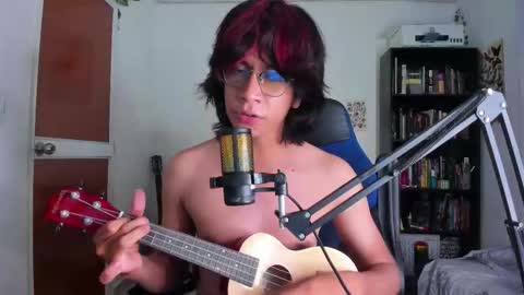 Snapshot of literateboy chatting on February 2026 01:45:01 AM Literateboy online show from February 2026 01:45:01 AM