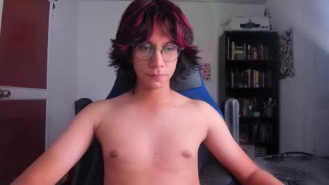 Snapshot of literateboy chatting on February 2026 01:36:02 AM Literateboy online show from February 2026 01:36:02 AM