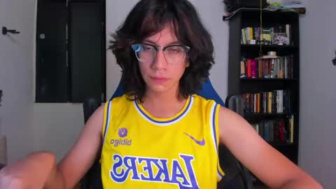 Snapshot of literateboy chatting on May 2026 01:36:01 AM Literateboy online show from May 2026 01:36:01 AM