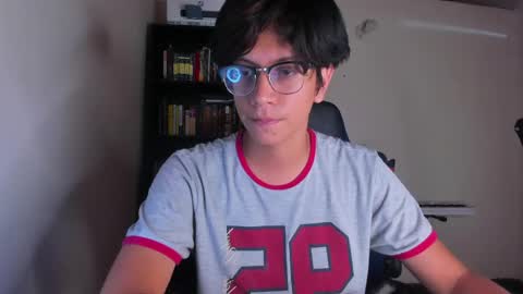 Snapshot of literateboy chatting on June 2026 01:50:02 AM Literateboy online show from June 2026 01:50:02 AM