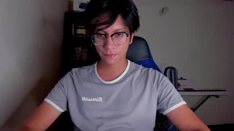 Snapshot of literateboy chatting on June 2026 01:41:02 AM Literateboy online show from June 2026 01:41:02 AM