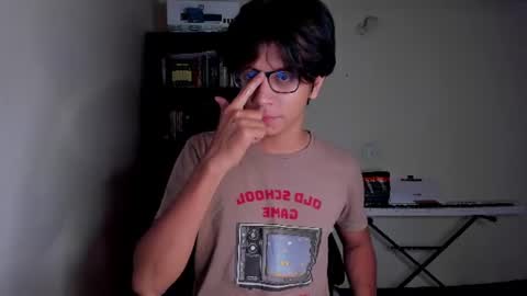 Snapshot of literateboy chatting on June 2026 01:41:01 AM Literateboy online show from June 2026 01:41:01 AM