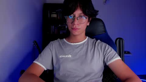 Snapshot of literateboy chatting on July 2026 01:32:02 AM Literateboy online show from July 2026 01:32:02 AM