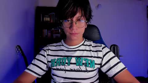 Snapshot of literateboy chatting on July 2026 01:42:01 AM Literateboy online show from July 2026 01:42:01 AM