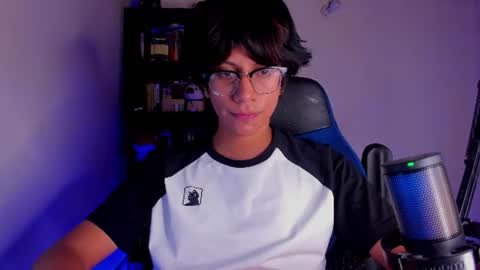 Snapshot of literateboy chatting on July 2026 01:41:01 AM Literateboy online show from July 2026 01:41:01 AM