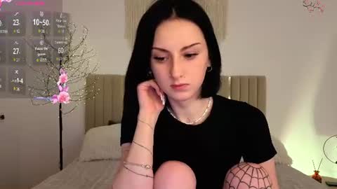 Snapshot of little1_molly chatting on June 2026 09:46:01 PM Molly online show from June 2026 09:46:01 PM