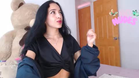 Snapshot of little_angelito2 chatting on February 2026 09:27:01 PM TU ANGELITO online show from February 2026 09:27:01 PM