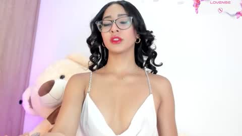 Snapshot of little_channel_ chatting on March 2026 10:55:02 AM online show from March 2026 10:55:02 AM