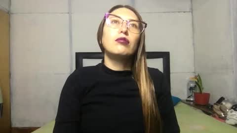 Snapshot of little_devil_diablita90 chatting on September 2025 01:07:01 AM Diablita online show from September 2025 01:07:01 AM