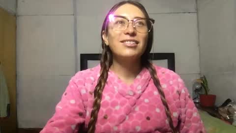 Snapshot of little_devil_diablita90 chatting on September 2025 02:14:01 AM Diablita online show from September 2025 02:14:01 AM