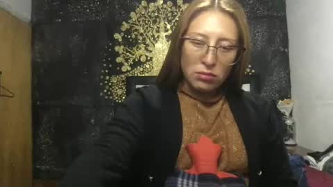 Diablita online show from April 2026 01:33:01 AM