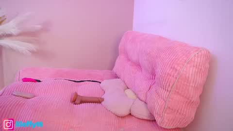 Little Effy online show from December 2024 05:59:02 AM