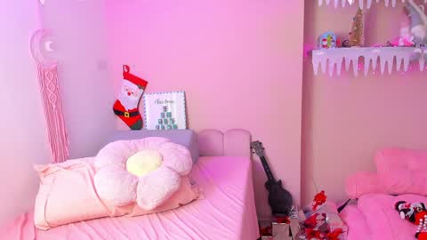 Little Effy online show from December 2024 05:23:01 AM