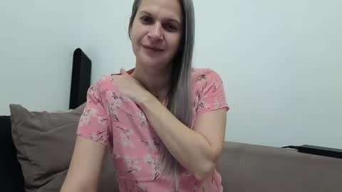 little_heart_andreea online show from March 2026 10:48:01 PM