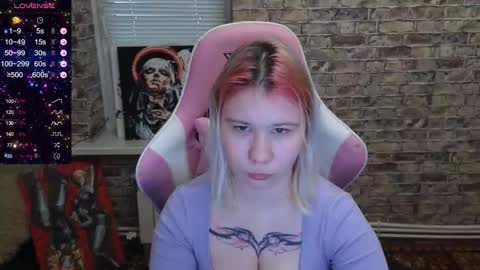 Snapshot of little_kitsune chatting on November 2025 07:19:02 AM Rachel online show from November 2025 07:19:02 AM