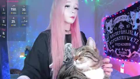 Maria online show from October 2025 10:15:01 PM