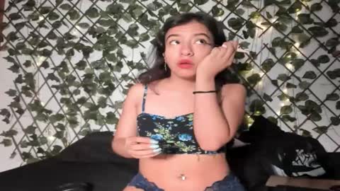 Mia online show from March 2026 11:10:01 AM