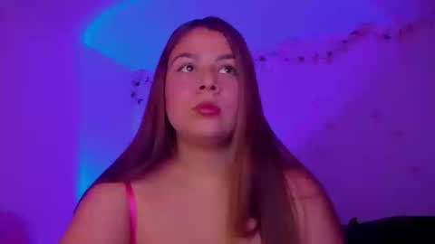 Tifanny online show from March 2026 03:27:02 PM