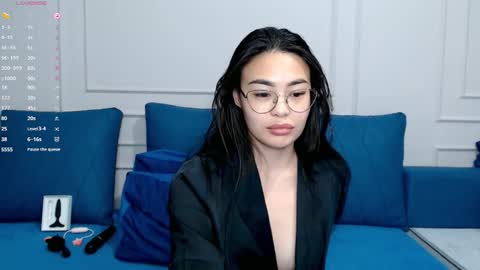 Kwan online show from March 2026 01:26:02 PM