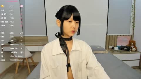 Snapshot of little_yena chatting on April 2026 06:27:01 PM Yena and Gabby online show from April 2026 06:27:01 PM