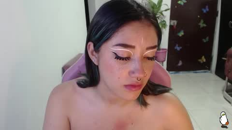 Daniela online show from November 2025 09:35:01 PM