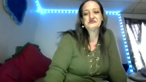 Snapshot of littlebigsquirt7945 chatting on May 2026 01:27:02 PM Sady Jayne online show from May 2026 01:27:02 PM