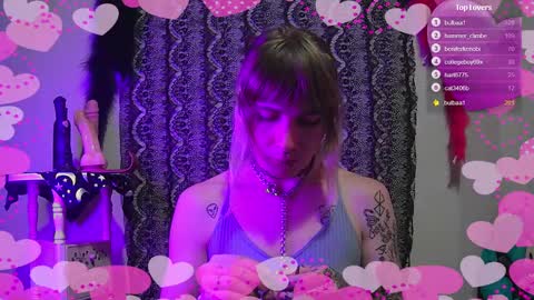 Gwen online show from December 2024 05:50:02 AM