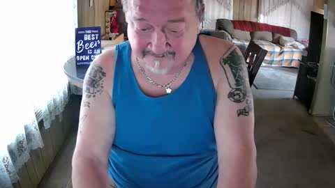 Snapshot of littled83057 chatting on February 2025 09:51:01 PM Littled83057 online show from February 2025 09:51:01 PM