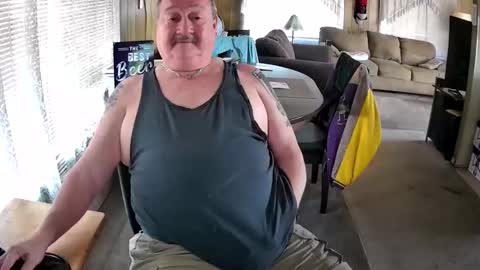 Littled83057 online show from November 2025 07:58:01 PM