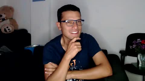 Manu online show from December 2024 04:02:02 AM