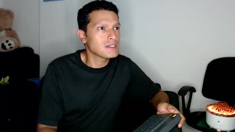 Manu online show from March 2025 05:28:01 AM