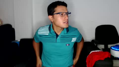 Manu online show from March 2025 03:22:01 AM