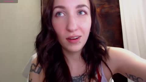 babywillsmile online show from February 2026 11:41:02 PM