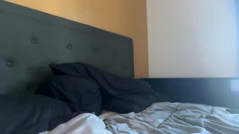Snapshot of littlejay33 chatting on July 2026 09:43:01 PM littlejay33 online show from July 2026 09:43:01 PM