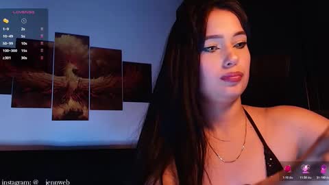 Snapshot of littlejennifer_ chatting on December 2025 09:55:01 PM Jennifer de Len online show from December 2025 09:55:01 PM