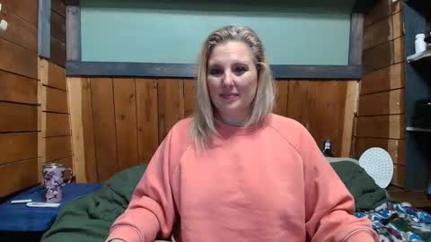 Snapshot of littlelisa1 chatting on January 2026 05:33:01 AM lisanixs online show from January 2026 05:33:01 AM