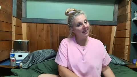 Snapshot of littlelisa1 chatting on May 2026 04:09:02 AM lisanixs online show from May 2026 04:09:02 AM
