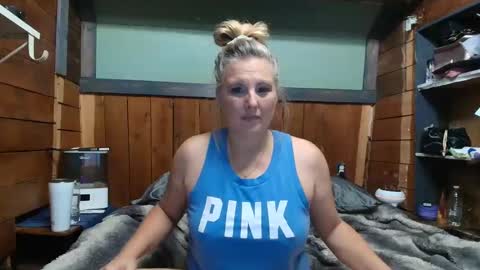 Snapshot of littlelisa1 chatting on May 2026 04:27:02 PM lisanixs online show from May 2026 04:27:02 PM