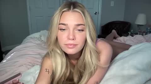 Snapshot of littlemaryjane19 chatting on January 2025 08:14:02 PM Marciabrady online show from January 2025 08:14:02 PM