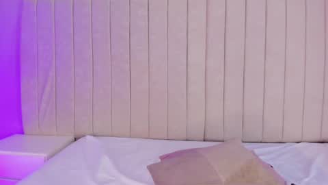 im olivia IG littleolivia01 online show from February 2025 06:51:01 PM