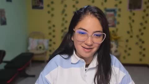 Snapshot of littleprety6969 chatting on May 2026 01:55:01 AM Mia Wednesday to Sunday 730 am to 1030 am Colombian Hour D online show from May 2026 01:55:01 AM