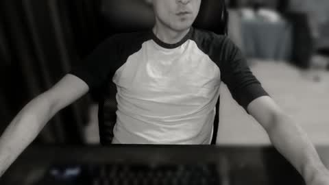 Snapshot of littleprince87 chatting on October 2025 05:50:02 PM littleprince87 online show from October 2025 05:50:02 PM