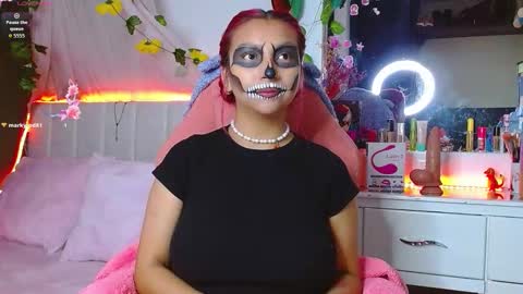 Snapshot of littlerouse_ chatting on October 2025 06:35:02 AM Ruby Rouse online show from October 2025 06:35:02 AM