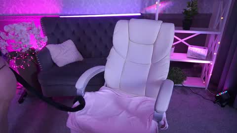 Masha  online show from March 2026 06:52:01 AM