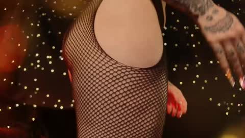 Niki  free tg channel with some photos gifs and info about streams  online show from January 2026 03:06:01 PM