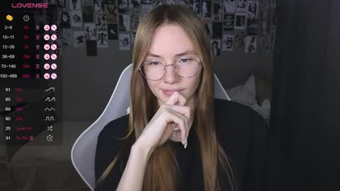 Eliana online show from March 2026 10:42:01 AM