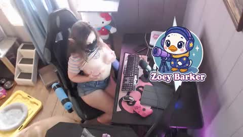 littlezoey2007 online show from September 2025 06:59:02 AM