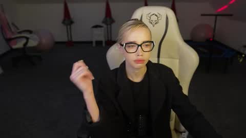 Sheryl online show from December 2025 11:14:02 AM