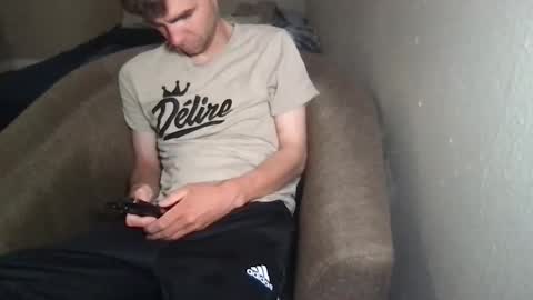 livetyy online show from May 2026 01:27:01 PM